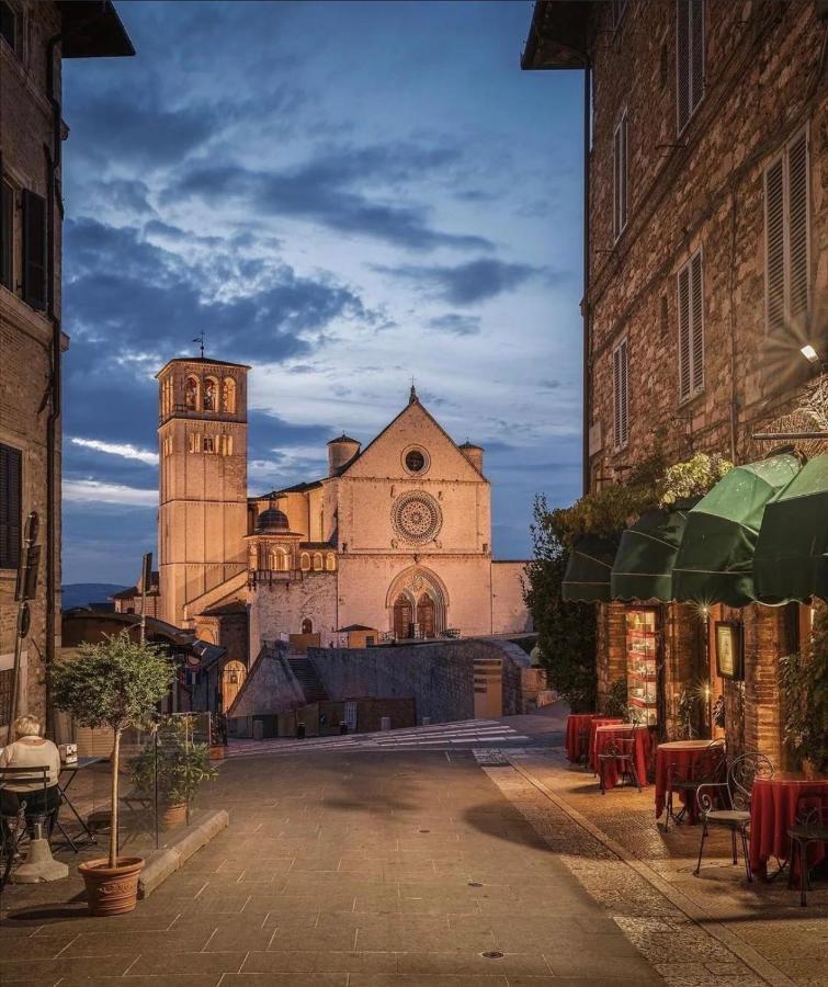 Francesco House Family Daire Assisi Dış mekan fotoğraf